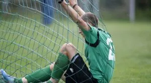 Ботев Враца няма пари за път, издирват кмета с Интерпол