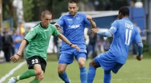 Славия ухажва изгонени от "Герена"