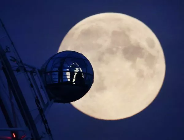 Япония планира да кацне на Луната през 2018 г.