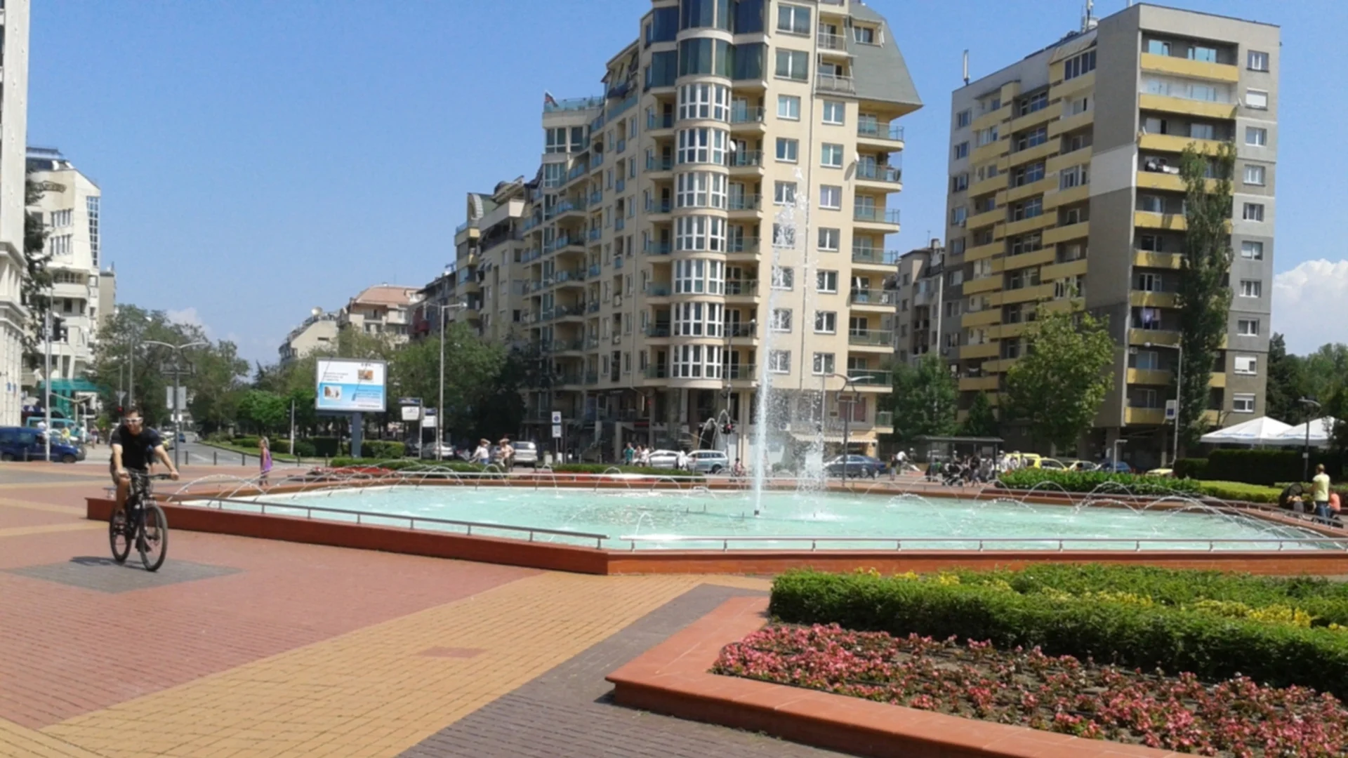 Подменят осветлението в четири парка в София