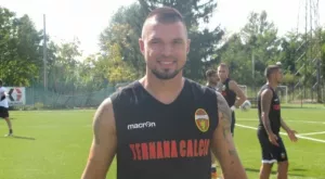 Божинов контузен, дебюта му се отлага