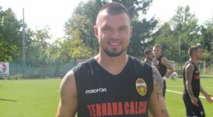 Валери Божинов поигра 16 минути за Тернана