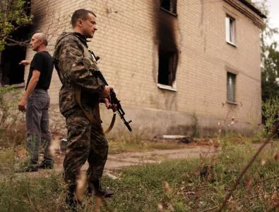 Украйна изтегля артилерията 48 часа след обявяване на примирие
