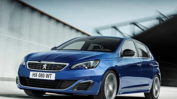 Два яки двигателя за Peugeot 308 GT