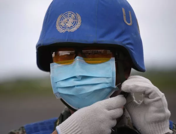 В най-лошия възможен случай - 1,4 млрд. болни от ебола след четири месеца