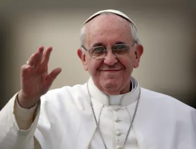 Папата към гей мъж: Бог те е направил такъв и те обича