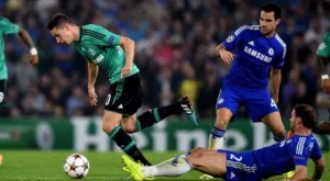 Челси резонно поведе в най-слабата група