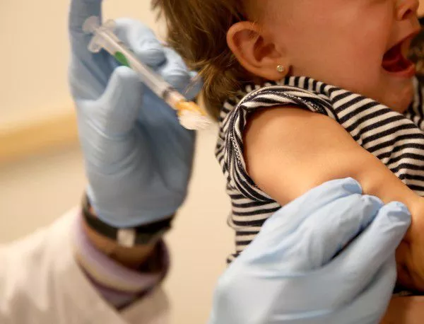 Задължителни ваксини – с цената на какво? 