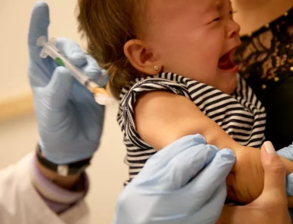 Родители на деца, за които няма ваксини, могат да съдят държавата