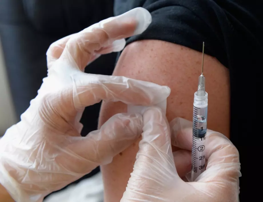 Още 500 млн. долара влагат в китайска ваксина срещу COVID-19