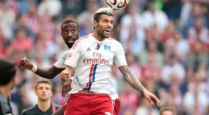 Хамбургер измъкна точка от Байерн