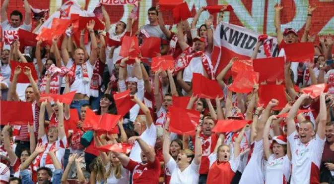 Няколкохилядна полска армия превзема София за Евроволей 2015