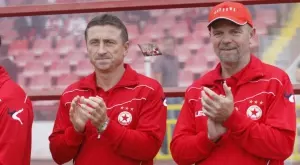 {{ otherArticle[0].article.title }}