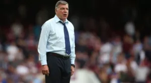 Алърдайс: Трябваше да водим с 3-4 гола на почивката срещу Ливърпул