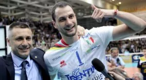 Матей подписа за $1 млн. в Япония, Радо Стойчев побесня 