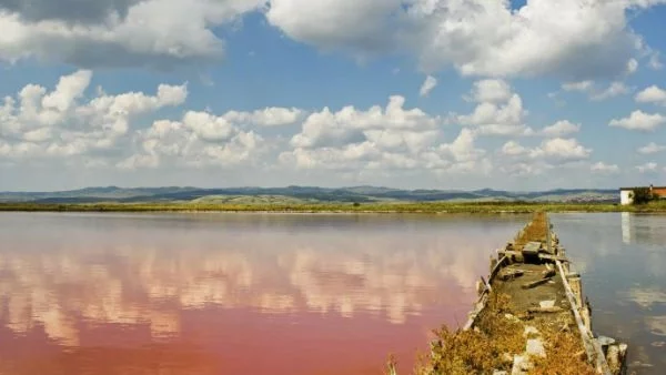 Ще следят с дрон Атанасовското езеро в Бургас‏
