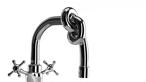 Сливен, Перник и Русе могат да останат без топла вода от 1 април