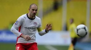 Амкар преподписва с Пеев