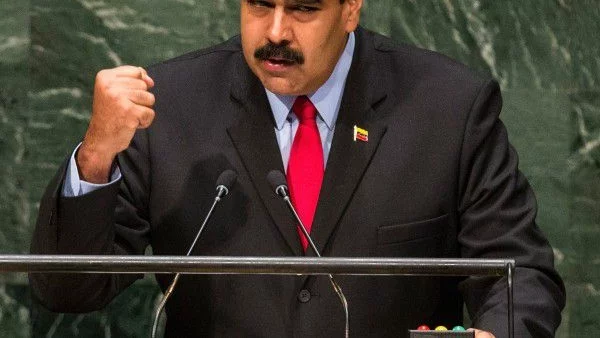 Венецуела ще търси спасение в Китай от евтиния петрол