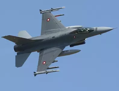 Дания и Нидерландия вдигнаха изтребители F-16 заради руски бомбардировачи 