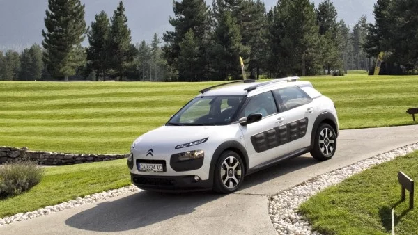 Citroen C4 Cactus: Кръстосан разпит (тест-драйв)