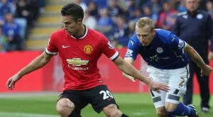 Фенербахче пожела Робин ван Перси