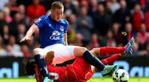 Евертън запази лидерството в група H