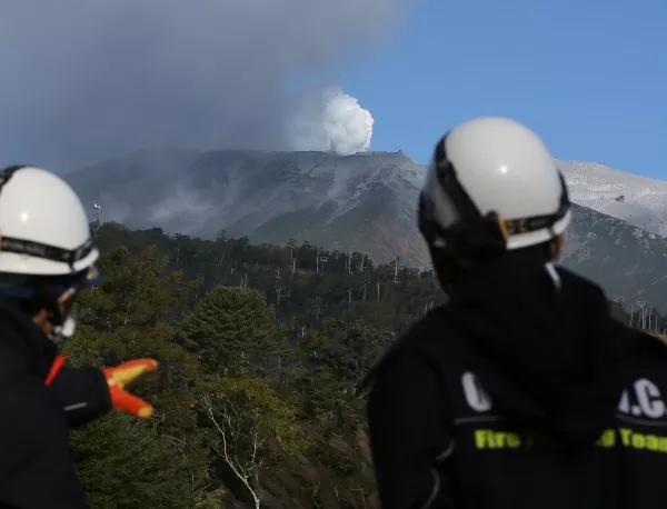 Япония се притеснява от активните си вулкани