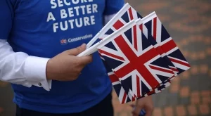 Във Великобритания гласуват на исторически референдум 