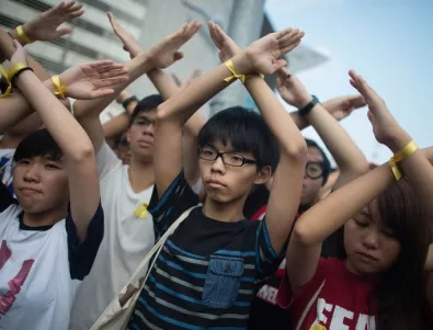 Демонстрантите в Хонконг са приели да преговарят с правителството