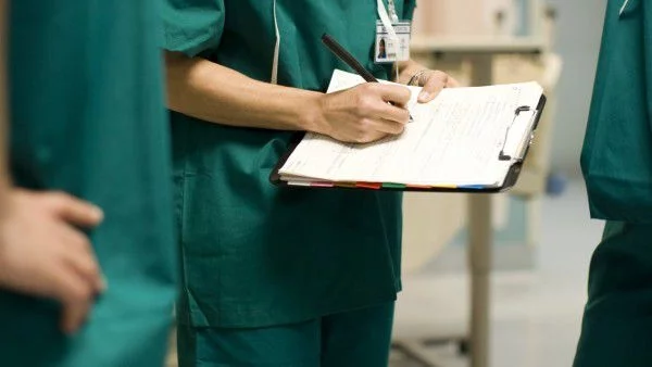 Предлагат значително увеличаване на санкциите на болниците с нарушения