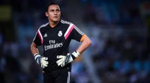 Де Хеа прогонва и Навас от Реал