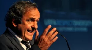 Платини: Видеоповторенията няма да работят, лоша идея са