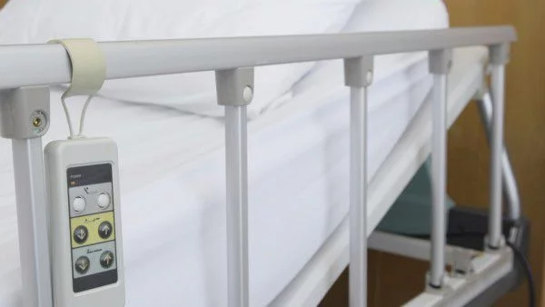 Новата наредба за лекарите-специализанти създава проблеми за болниците