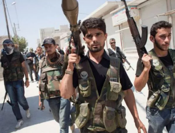 "Ал Кайда" превзе важен град в северозападна Сирия