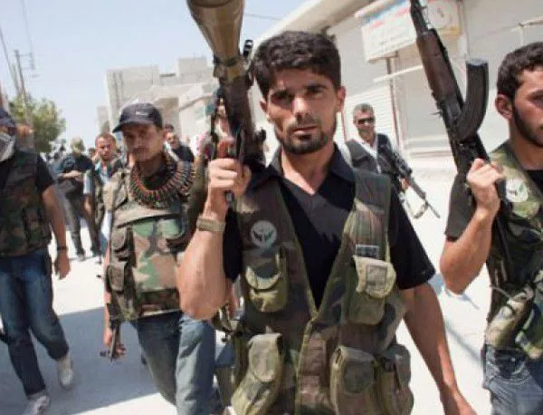 "Ислямска държава" използва химически оръжия срещу бунтовниците в Сирия