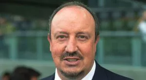 Бенитес иска холандец в Наполи