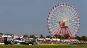 Хамилтън най-бърз във втората тренировка