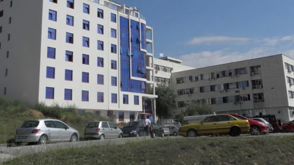 Настаниха в психиатрия мъжа, пребил санитарка в Спешния център на Благоевград