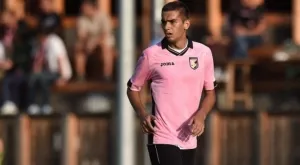    В Сицилия: Чочев е срамежлив и тромав, но с прилично качество   