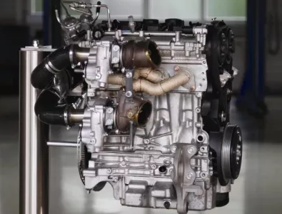 Volvo показа 2,0-литров 4-цилиндров мотор с 450 к.с.