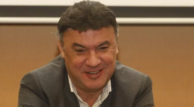 Михайлов разкри притеснени ли са в БФС от дълговете на Левски