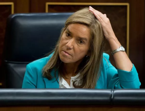 Корупционен скандал взе скалпа на испанската здравна министърка 
