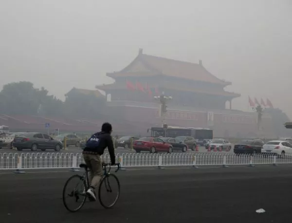 Червеният код заради смога в Пекин е отменен