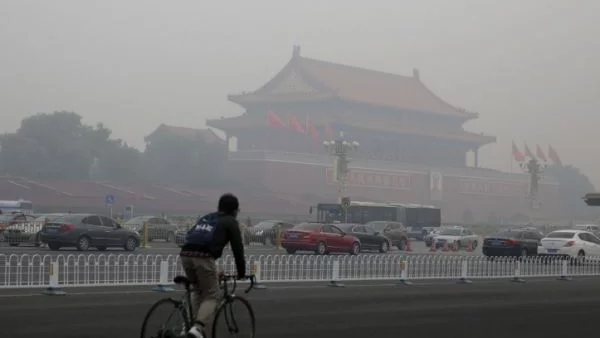 2500 фирми ще бъдат закрити в Пекин заради замърсяването на околната среда