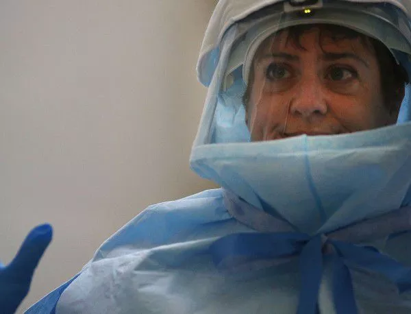 Жена със симптоми на ебола е приета в британска болница