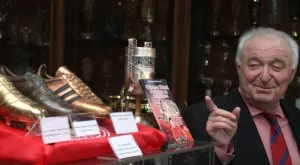 Петър Жеков получи "Златна топка" навръх рождения си ден