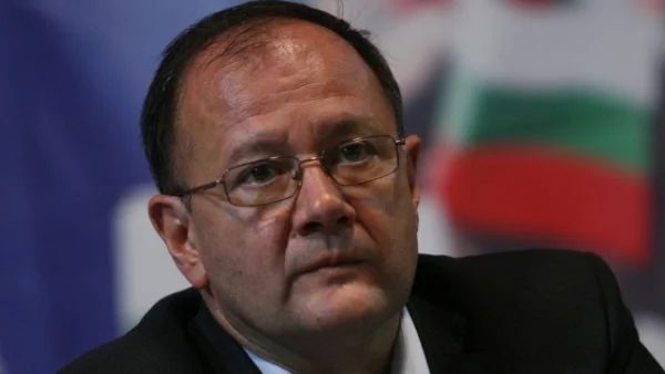 Михаил Миков: Можем да станем цел на Русия, ако бъдем въвлечени във война
