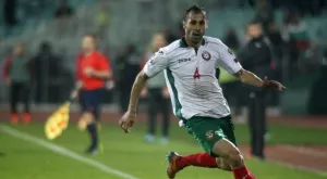 {{ otherArticle[0].article.title }}