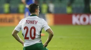 Александър Тонев получил обаждане от ЦСКА